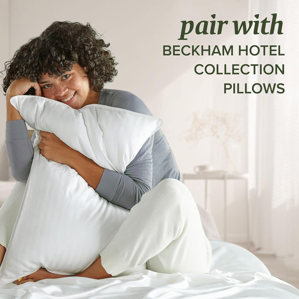 Pillow Protector With Zipper Closure
