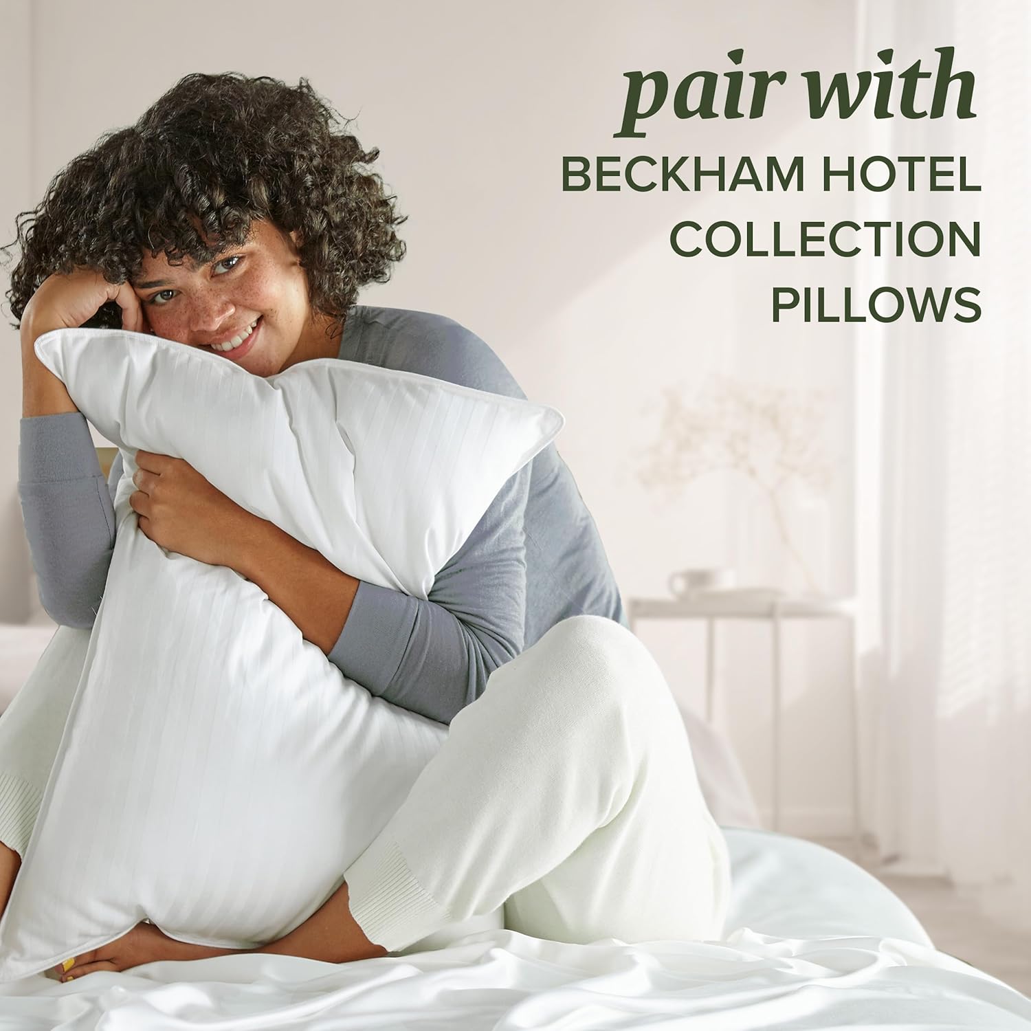 Pillow Protector With Zipper Closure