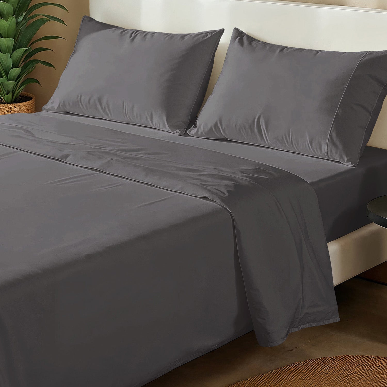 Heavyweight Sheet Set with Corner Straps